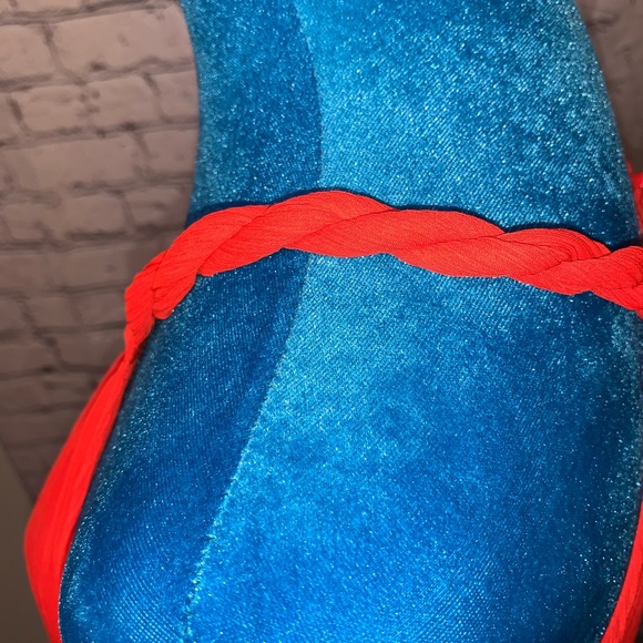 🈹 A.N.A. Twist Strap Top - Picture 4 of 9